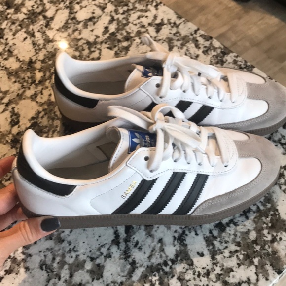 adidas Shoes - Adidas Samba